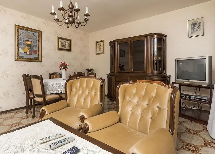 Vesna Komunela * Umag