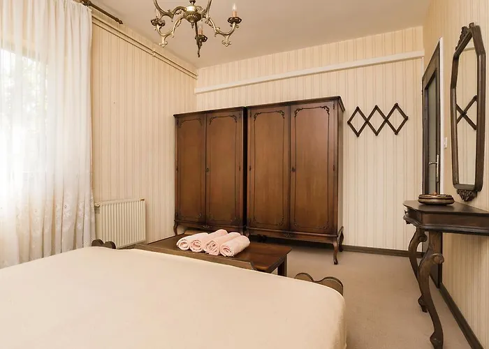 Vesna Komunela Apartament